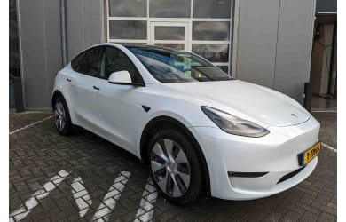 Tesla Model Y leasen - DirectLease
