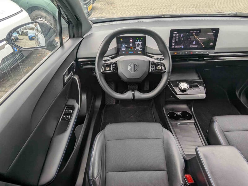 OTHER MG MG4 Electric Luxury Longe Range 64kWh ev luxury long range 150kW aut Occasion 2