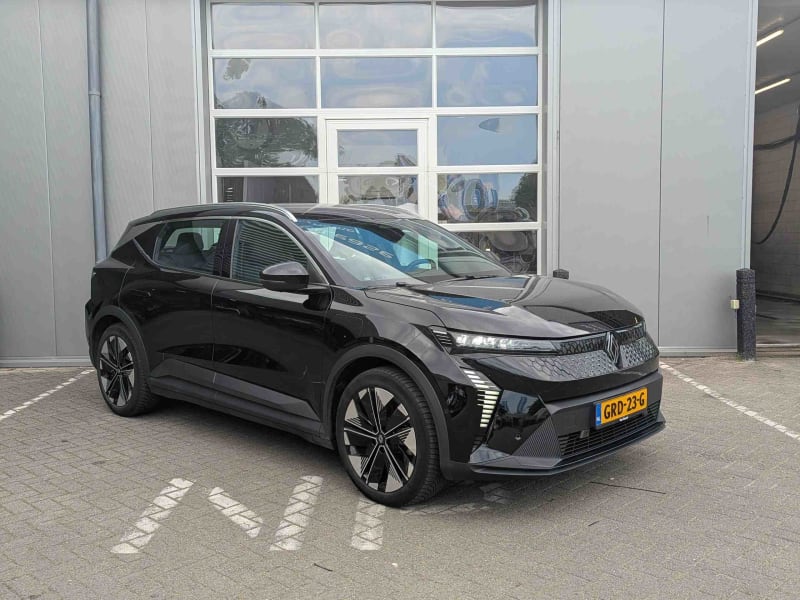MAIN Renault Scenic E-Tech E-Tech EV60 170 pk comfort range evolution (5d) 125kW 60kWh ev comfort range evolution 125kw aut Occasion