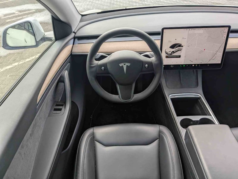 OTHER Tesla Model Y EV 64.8kWh Light Edition (5d) 150kW 57.5kWh ev 220kW rwd aut Occasion 2