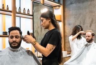 Akin Barber & Shop Burj Al Salam