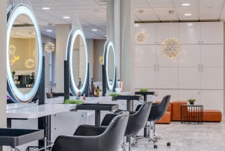 Pearls Beauty Ladies Salon
