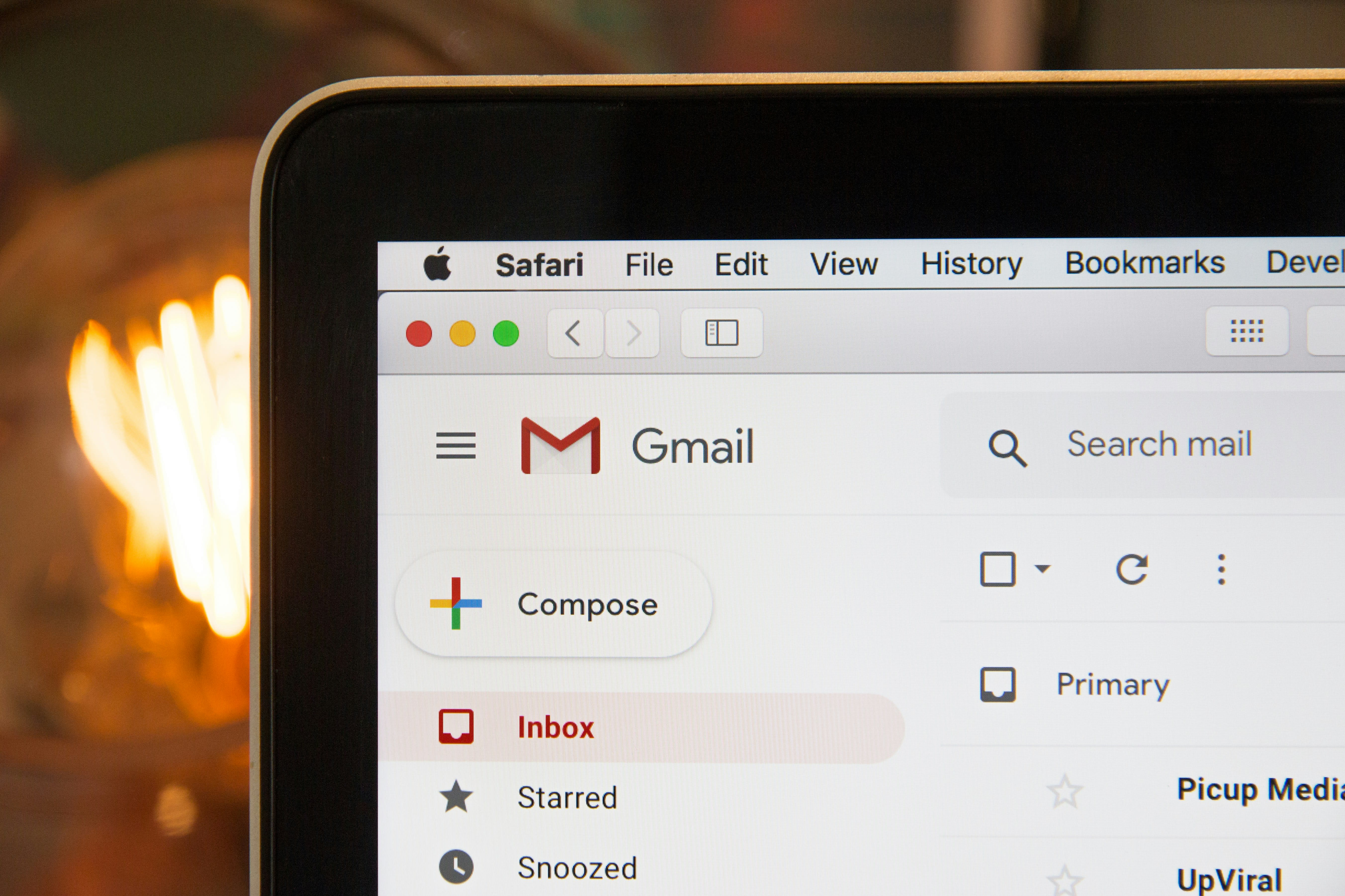 Why you should use custom and personalized email banners