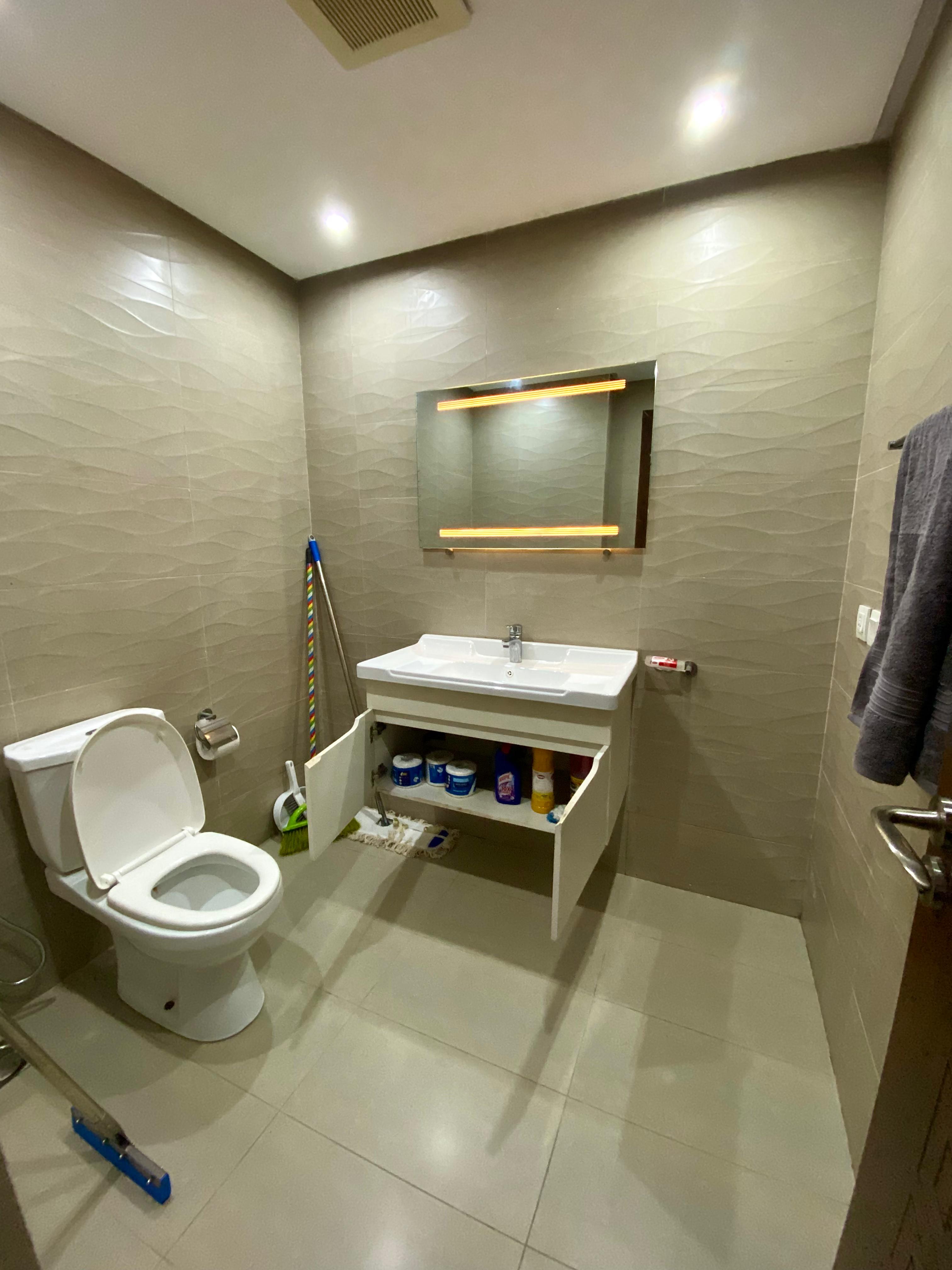 One bed Apartment KPH-OSMA-CUBE 612 photo 5 in Islamabad, Pakistan