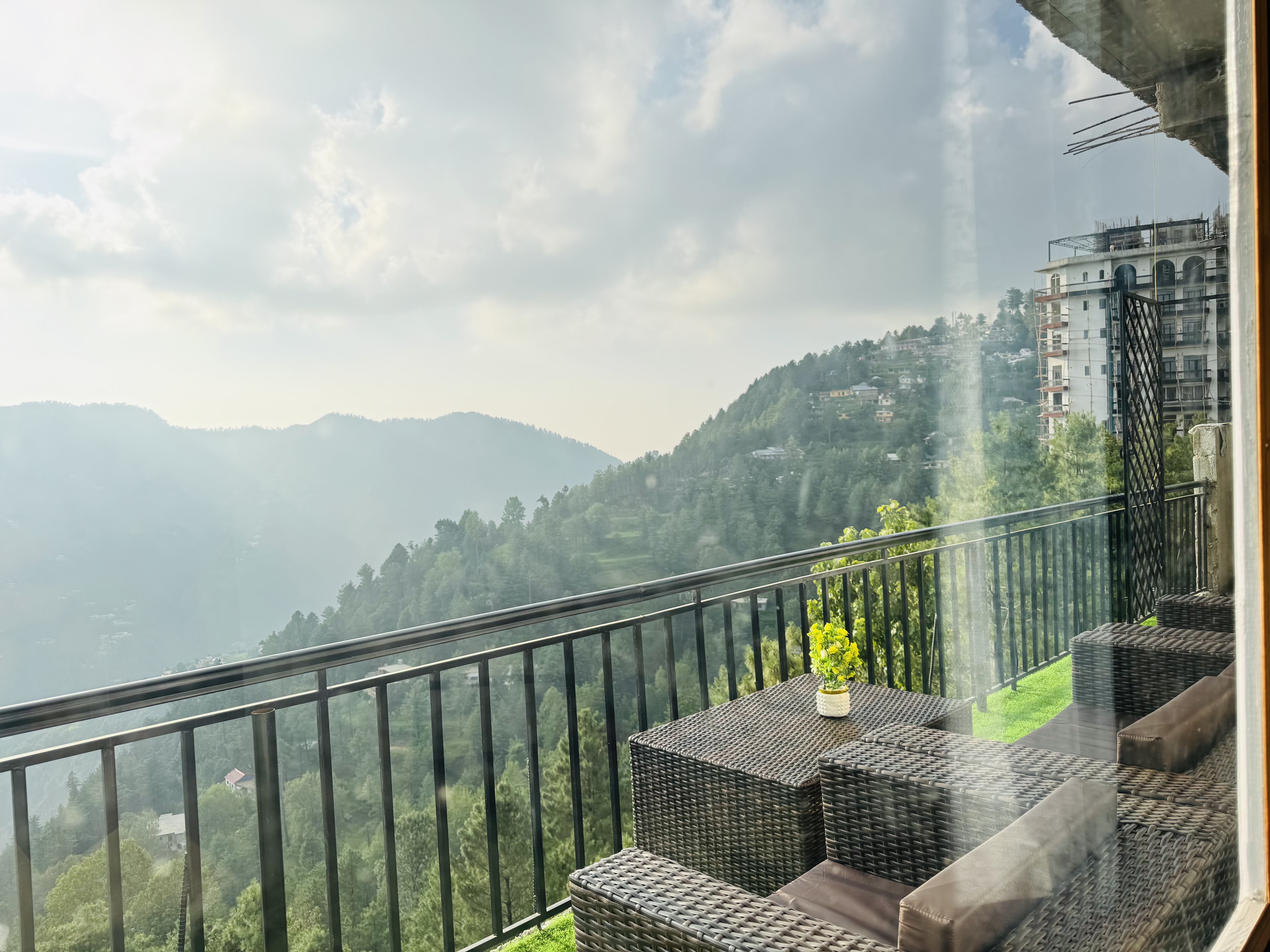 Ground Floor Valley View Room photo 6 in Islamabad, Pakistan