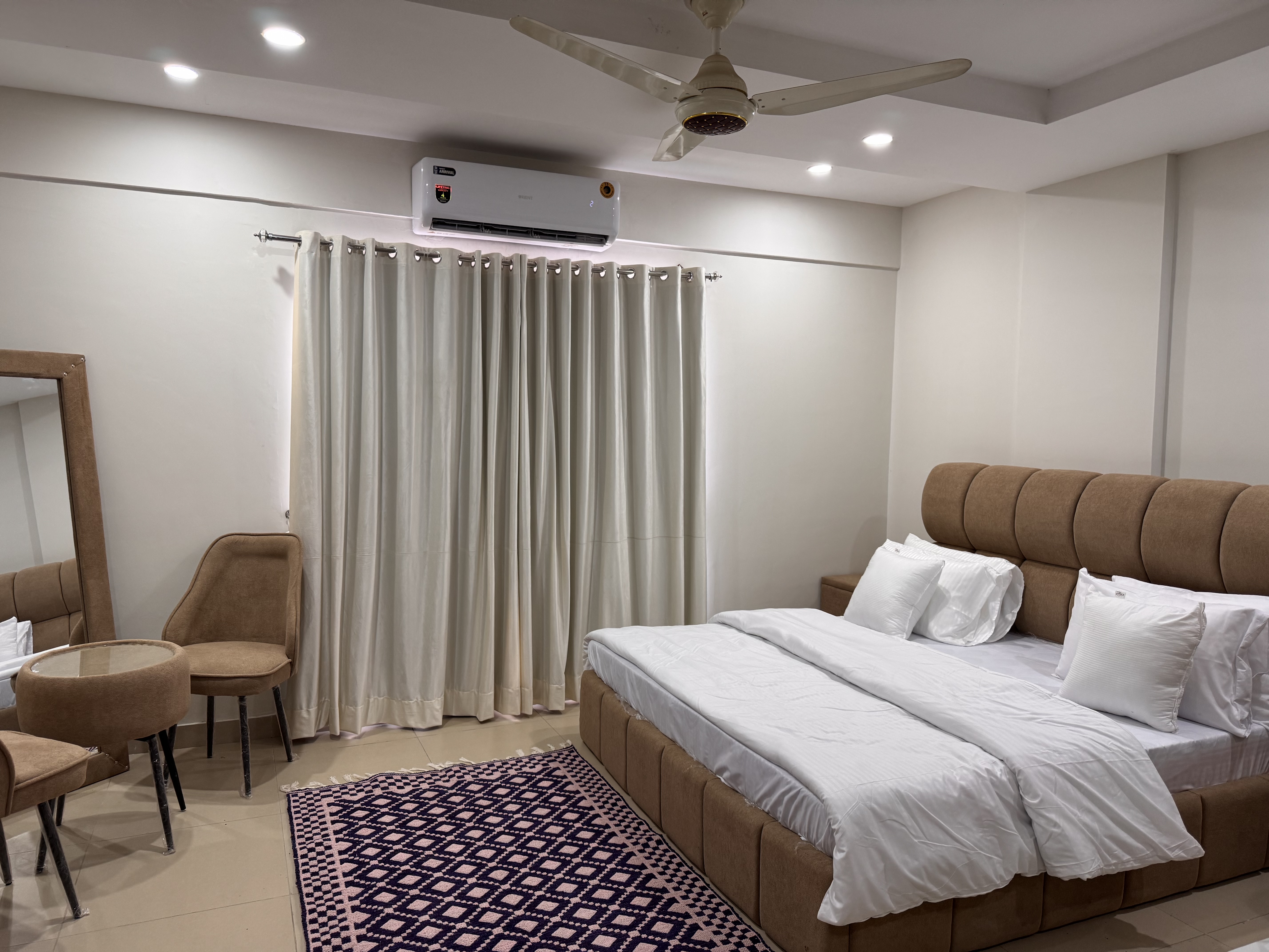 Murree View Furnished Studio Apartment photo 2 in Islamabad, Pakistan