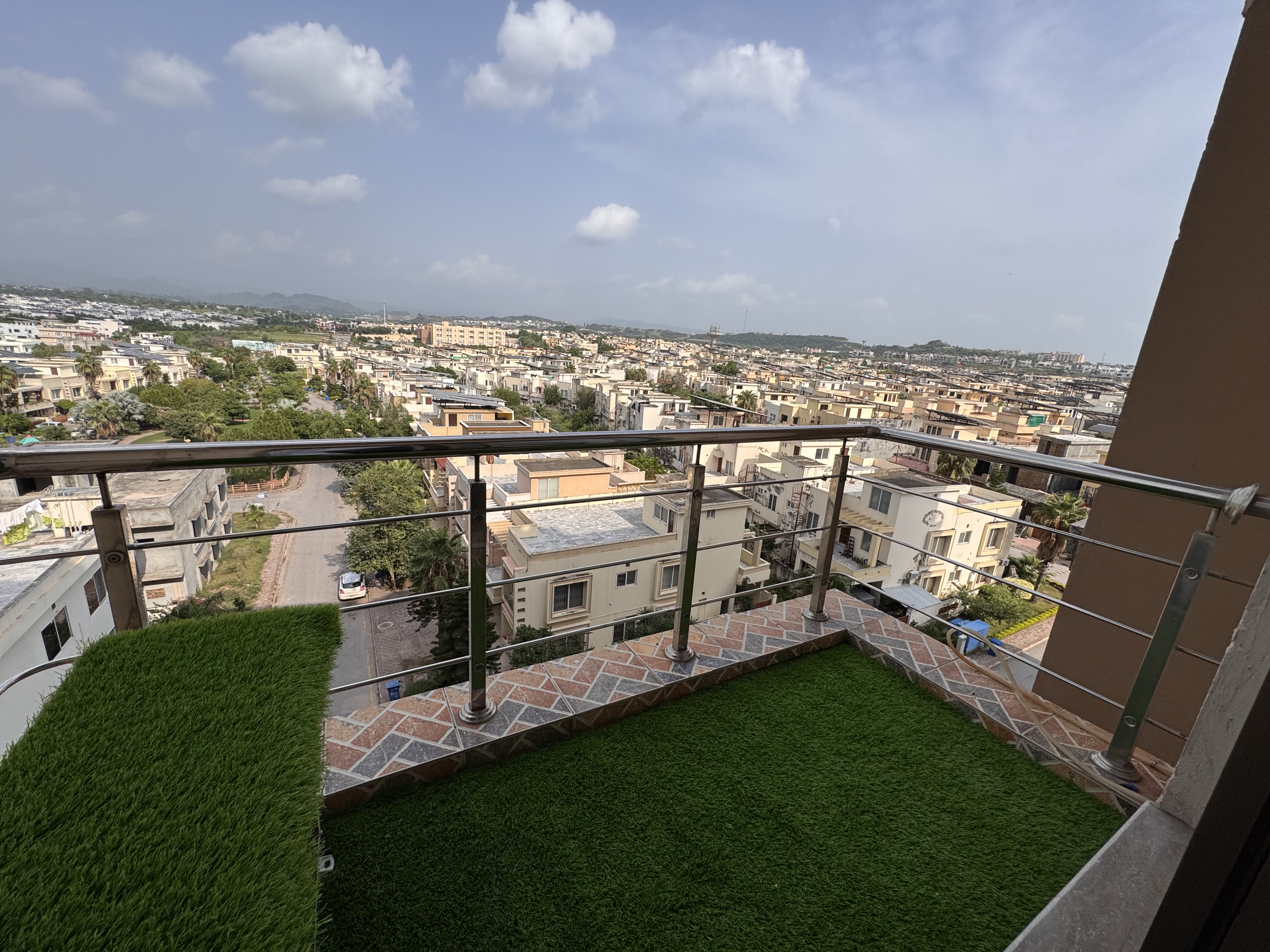 Murree View Furnished Studio Apartment photo 11 in Islamabad, Pakistan