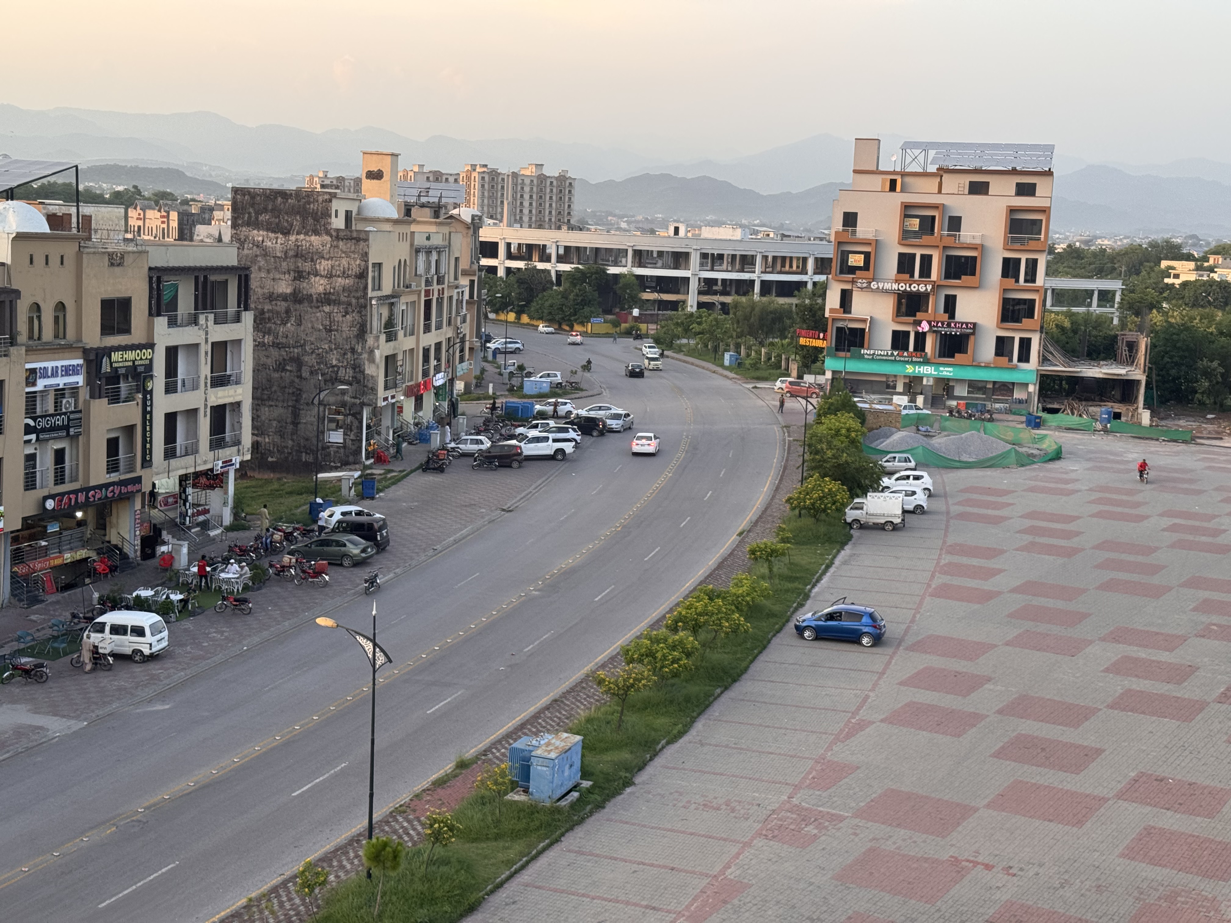 2-Bed Fully Furnished Penthouse for Rent in Bahria Enclave Islamabad photo 23 in Islamabad, Pakistan