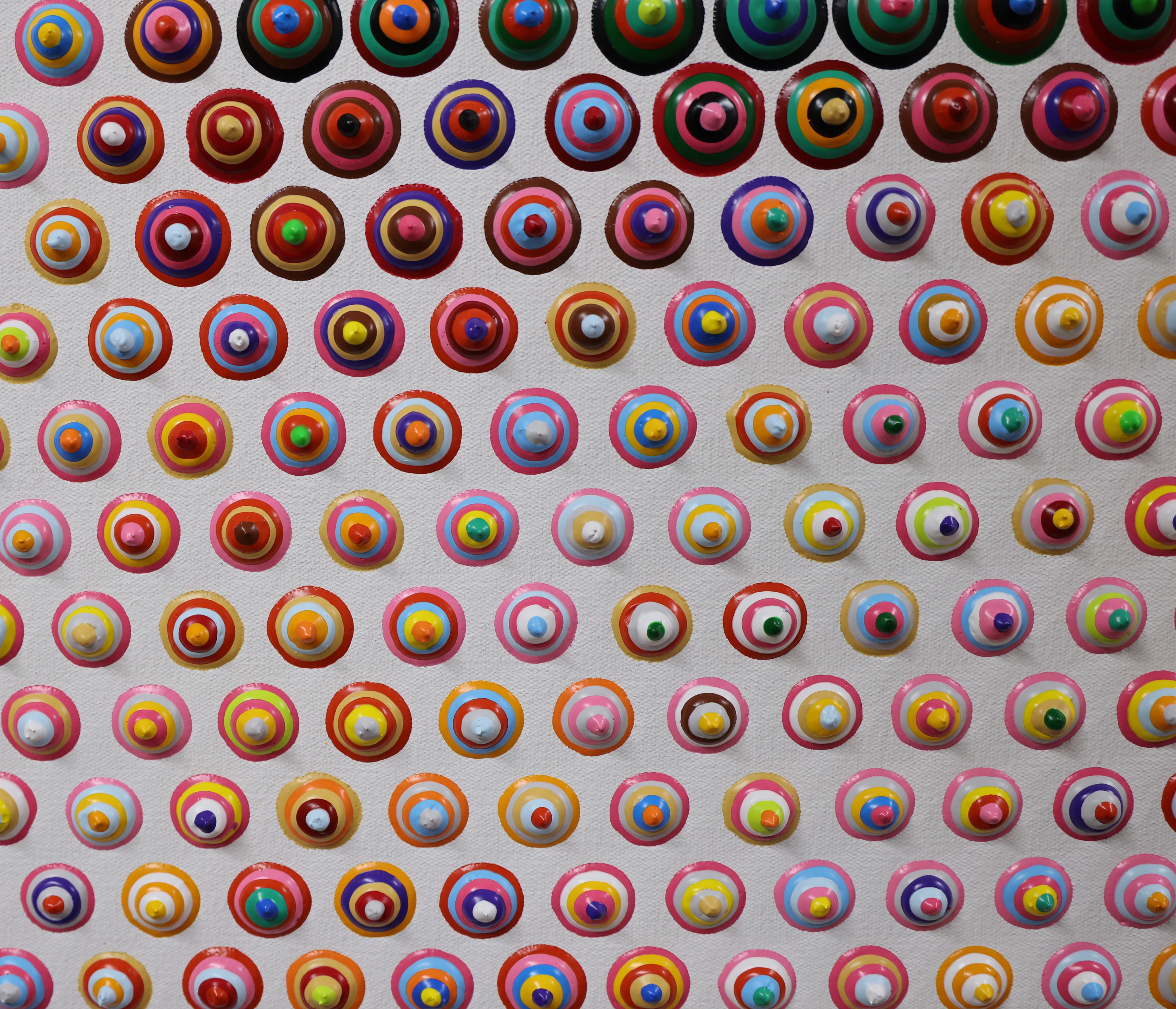 Close view of the original Roger Federer painting by Gavin Rain