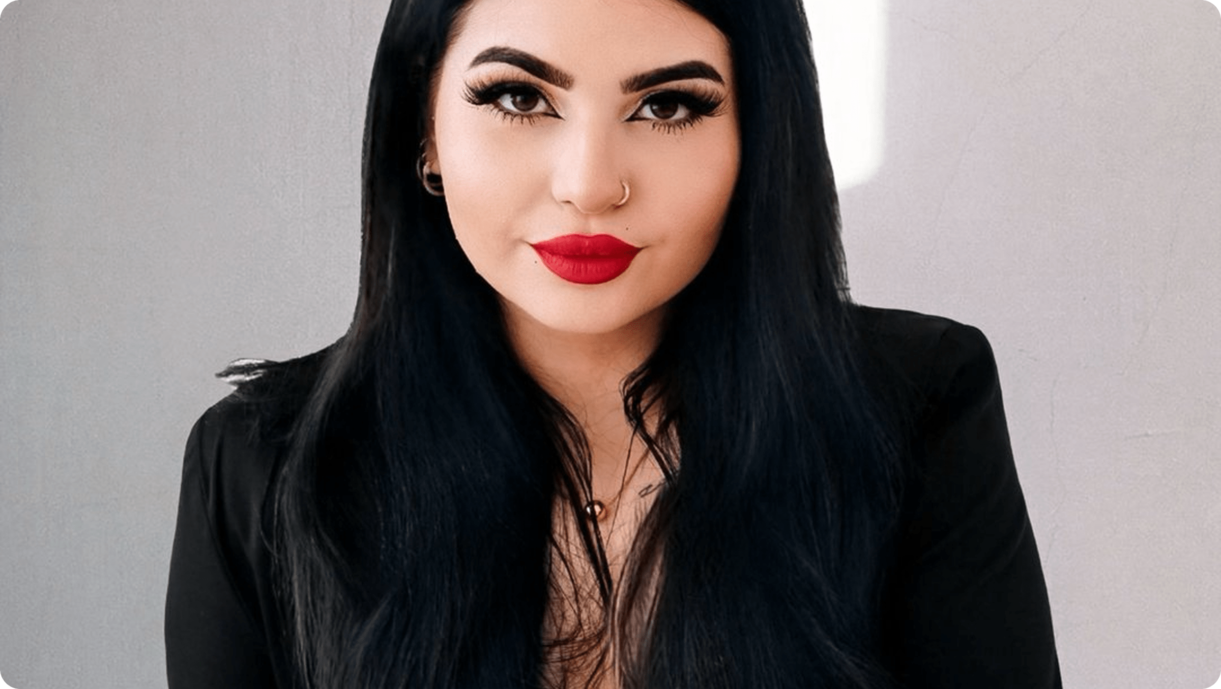 Ariana Nalha, maquilhadora profissional em Rio Maior