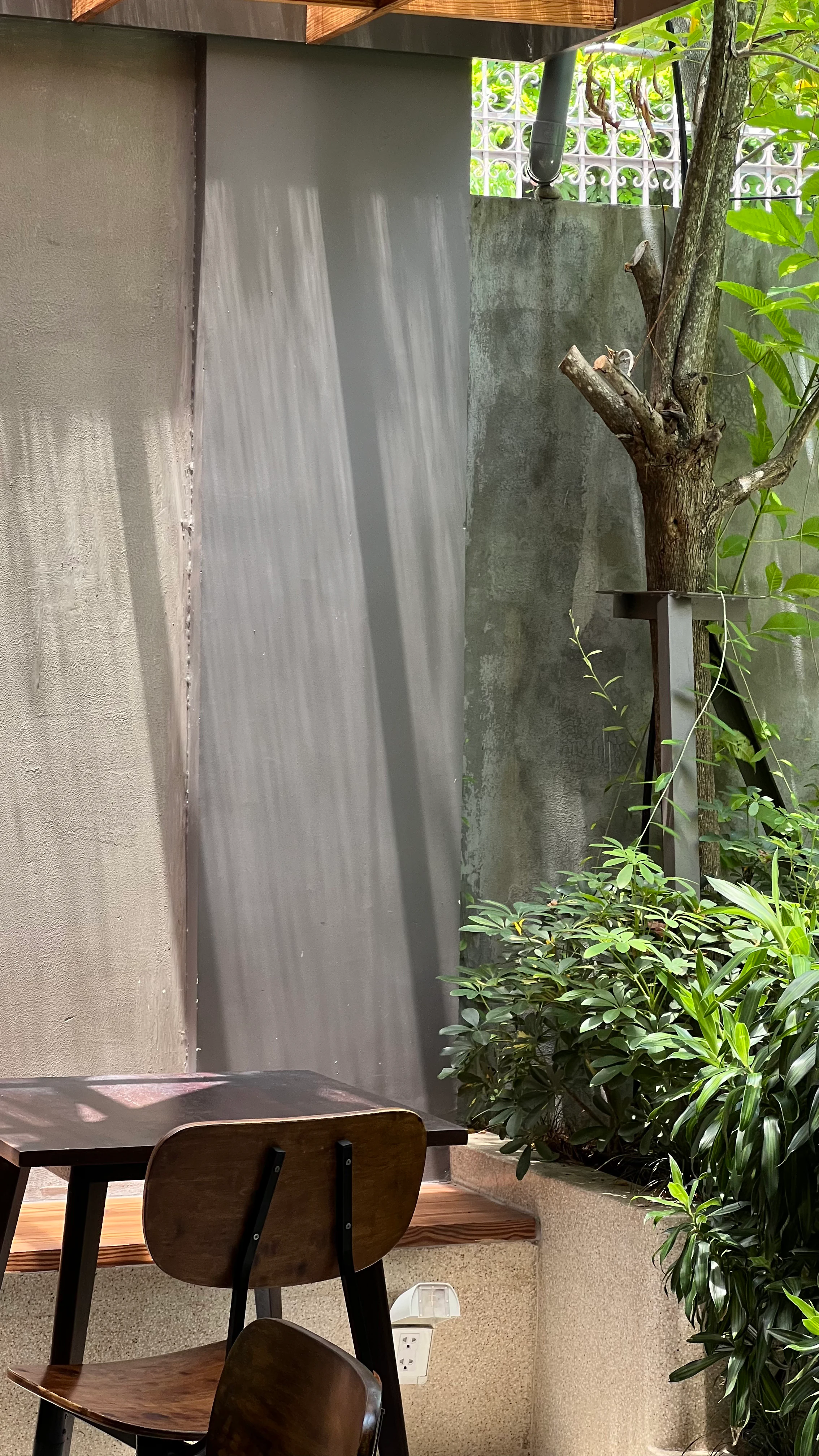 Slow Cafe - Thảo Điền 2