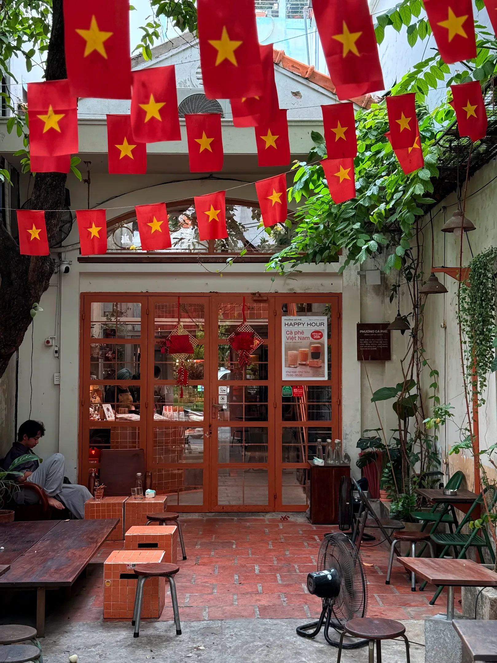 Phường Cà Phê thumbnail 6