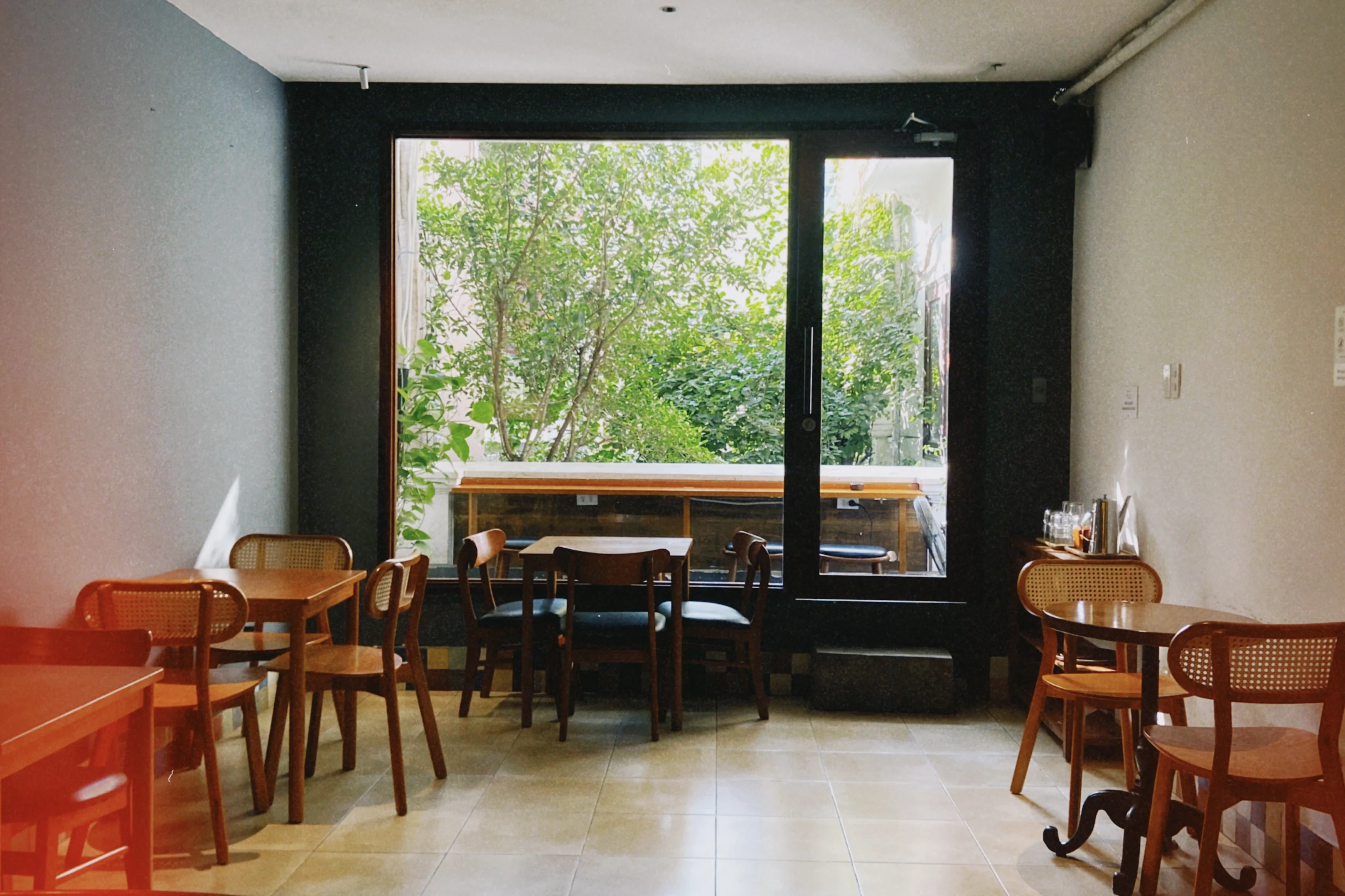 THAIYEN CAFE thumbnail 6