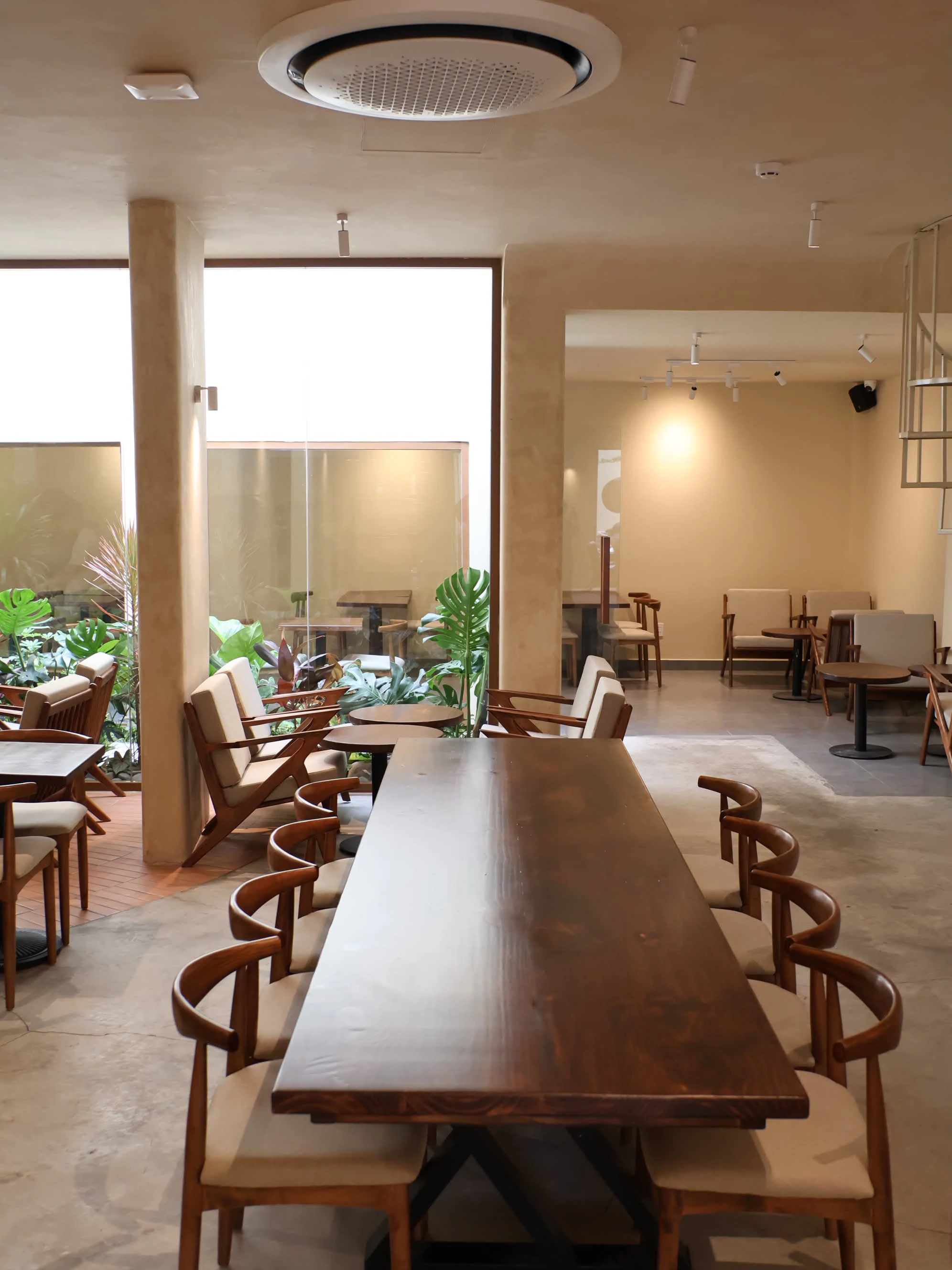 Faro Cafe - Kỳ Đồng Gallery 7