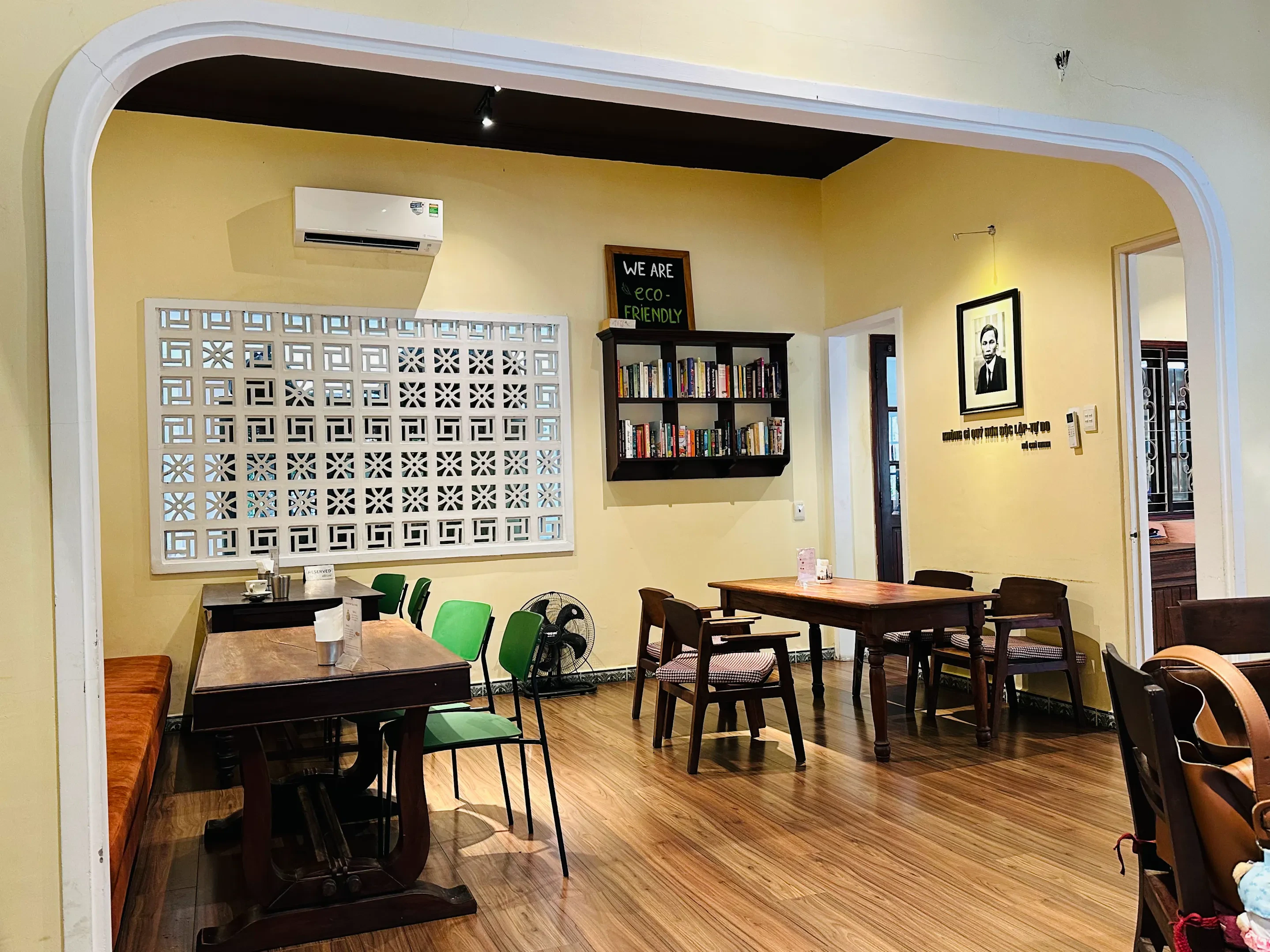 Little HaNoi Egg Coffee - Điện Biên Phủ thumbnail 6