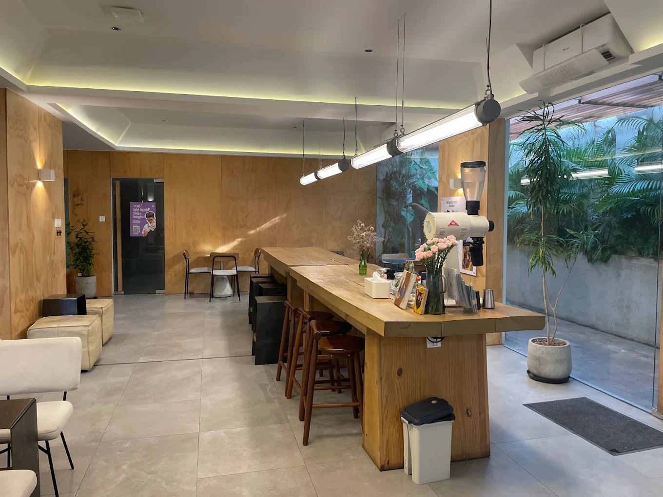 Every Half Coffee Roasters - Tú Xương thumbnail 6