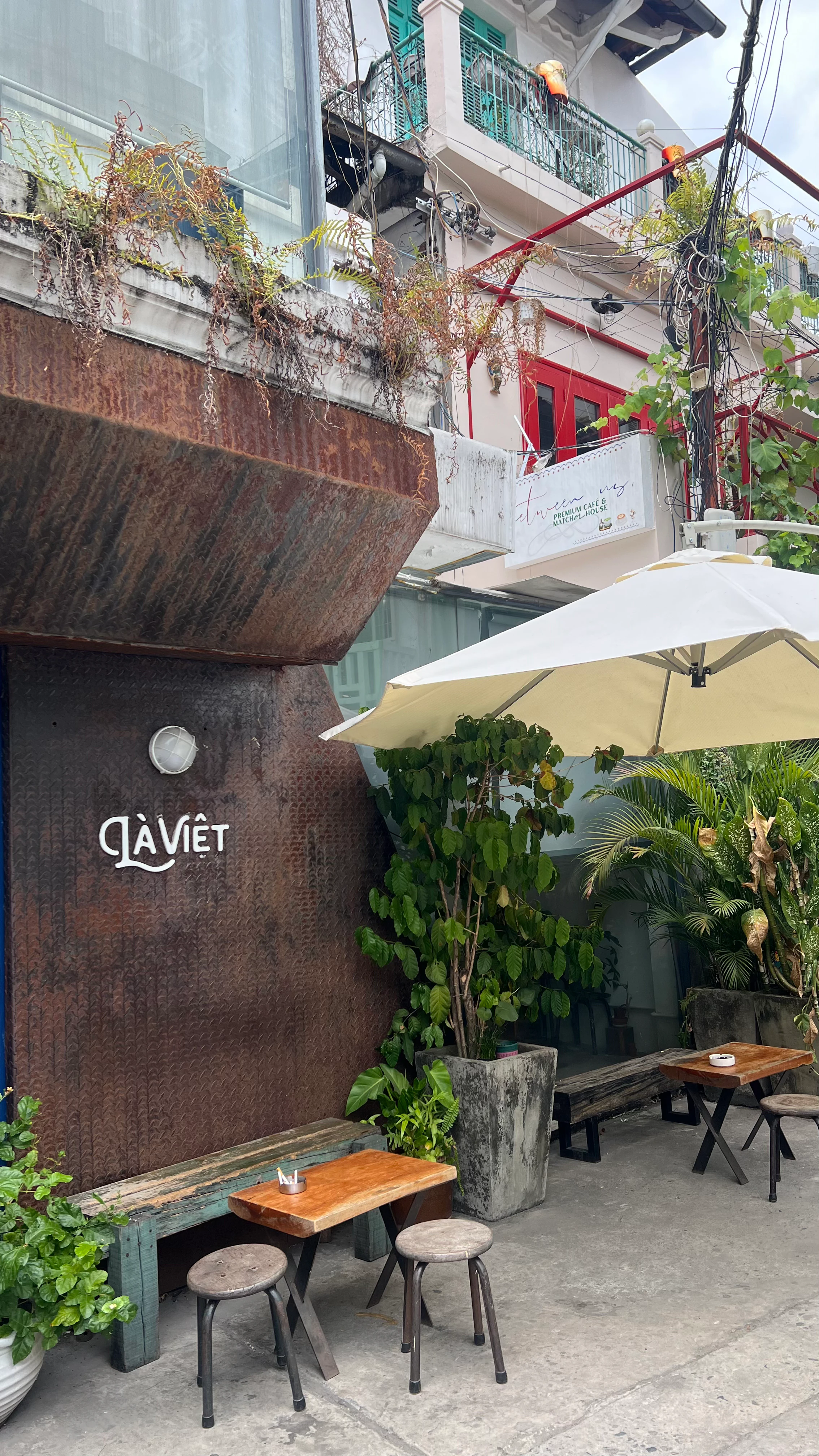 Là Việt Coffee thumbnail 9