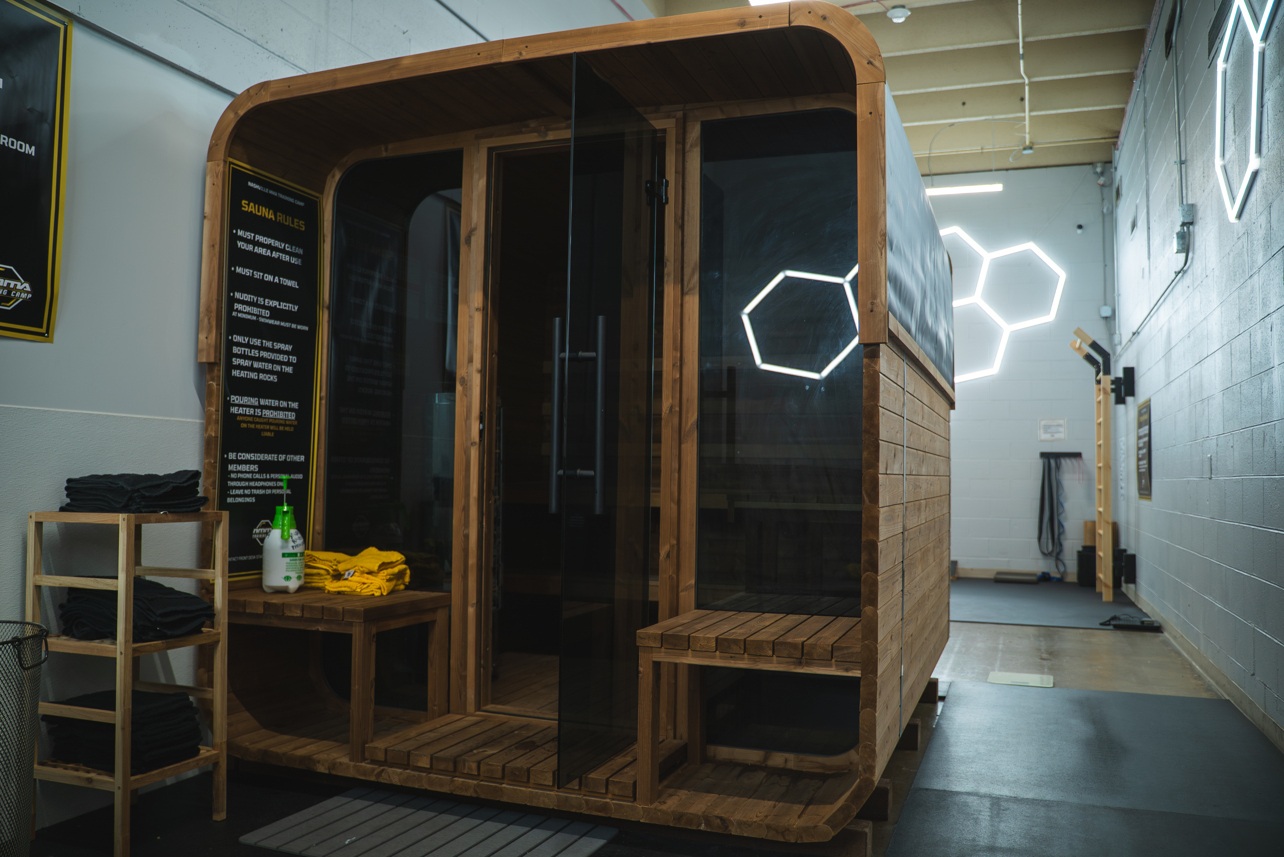 gym with sauna near Nashville