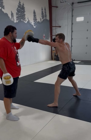 Noah Connors: Sharpening His Striking for the UFC with Chauncy Welliver