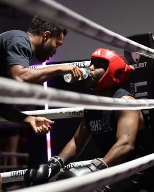 The Importance of the 6 Basic Punches in Boxing: Technique, Power & Safety