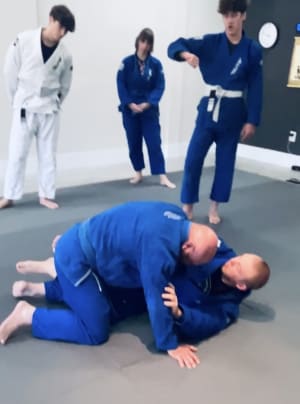 Ecological vs. Traditional Jiu Jitsu: Two Paths to Learning