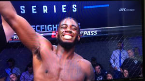 Devonte King Kage Smith WINSSSSSS VIA 1st ROUND KNOCK OUTTTTTT tonight UFC #DWTNCS!!!!!!!