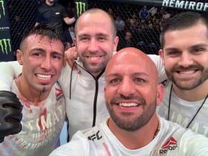 WINNNNNN FOR CHRIS GUTIERREZ!