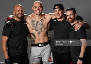 WINNNNN FOR ANTHONY SMITH!