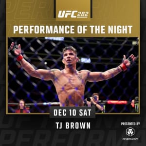 Little Rock MMA Fighter gets the finish & Bonus in the UFC