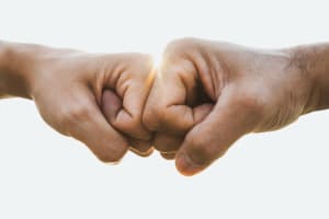 The Benefits of 1-on-1 Personal Training: Why It's More Effective Than Group Classes