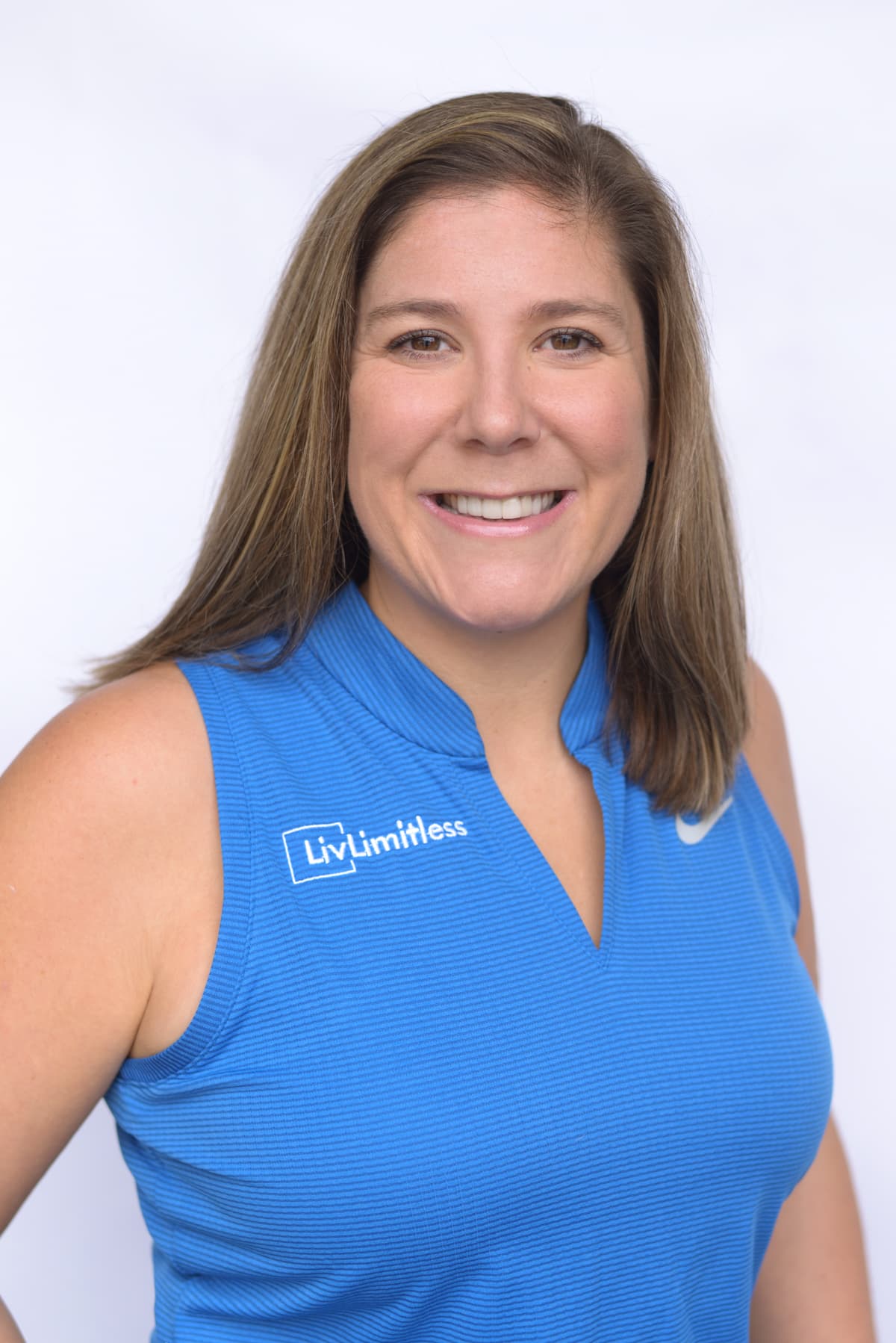 Sarah Thompson in Bartlett - LivLimitless