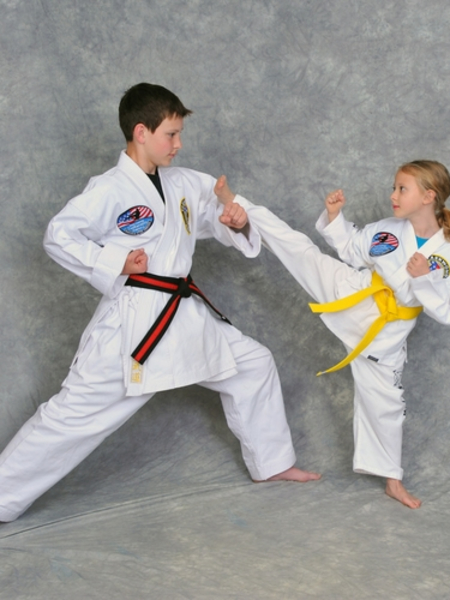 Alex Masnica in Maryville - Church's Taekwondo America