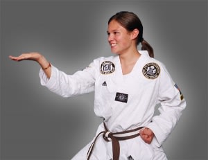 students in adult martial arts in Wilmington - American Karate Studios students in adult martial arts in Wilmington - American Karate Studios