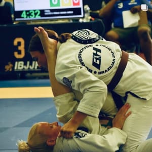 Why Brazilian Jiu Jitsu is the Best Martial Art for Women – Effective Self  Defense