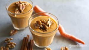 Cinnamon Apple Carrot Cake Smoothie