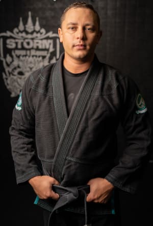 HOW CAN I GET BETTER AT JIU JITSU?
