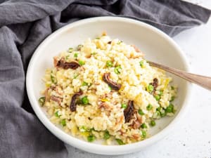 Risotto with Peas, Prosciutto and Sun-Dried Tomatoes 