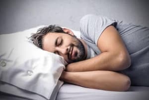 The Simple Steps to Sleep Better and Increase Your Productivity and Performance