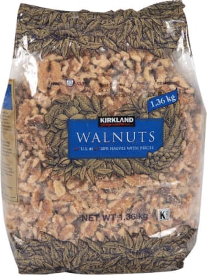 KS WALNUT HALVES 1.36KG