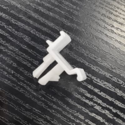 CARRIER Verðlista festing framan á hillur FIXING DEVICE PRICE TICKET