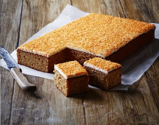 Gulrótarkökubotn m/kremi 1,4kg