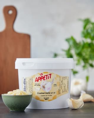 Hvítlaukur saxaður í olíu 1kg