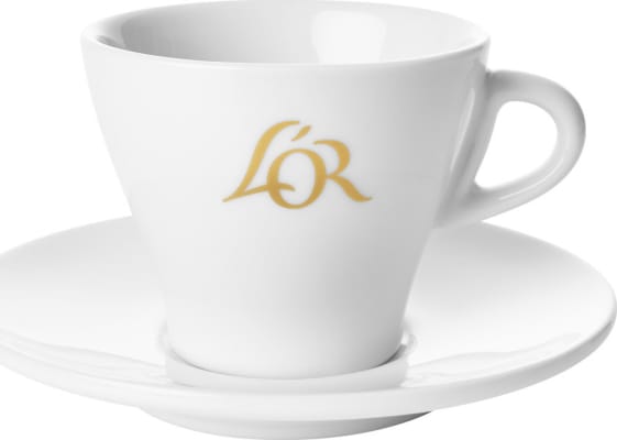 L´OR cappuccino postulínsbollar og undirskálar