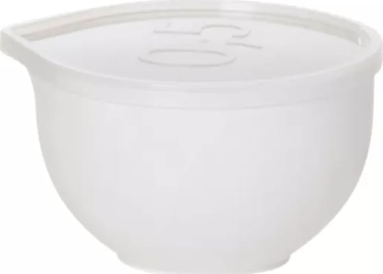 Plastskál með loki 0,5 lítra