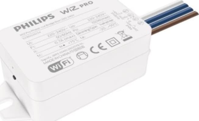 WiZ Pro Phase-cut Bridge Box I 220-240V