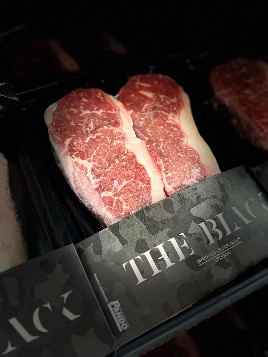 Carnimex Grain aged Striploin 2stk