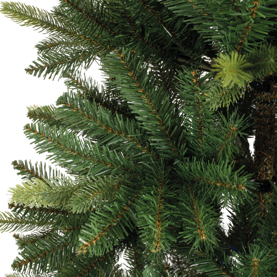 Jólatré Straja 210cm. (1)