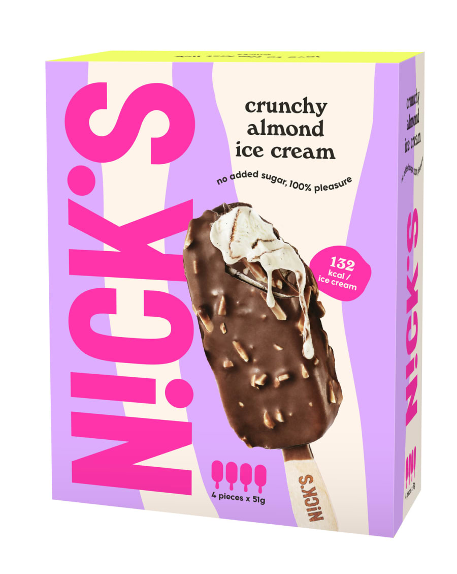 Nick's Crunchy almond ís
