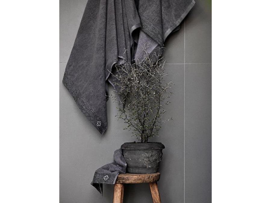 Zone Inu handklæði 40x60 grey