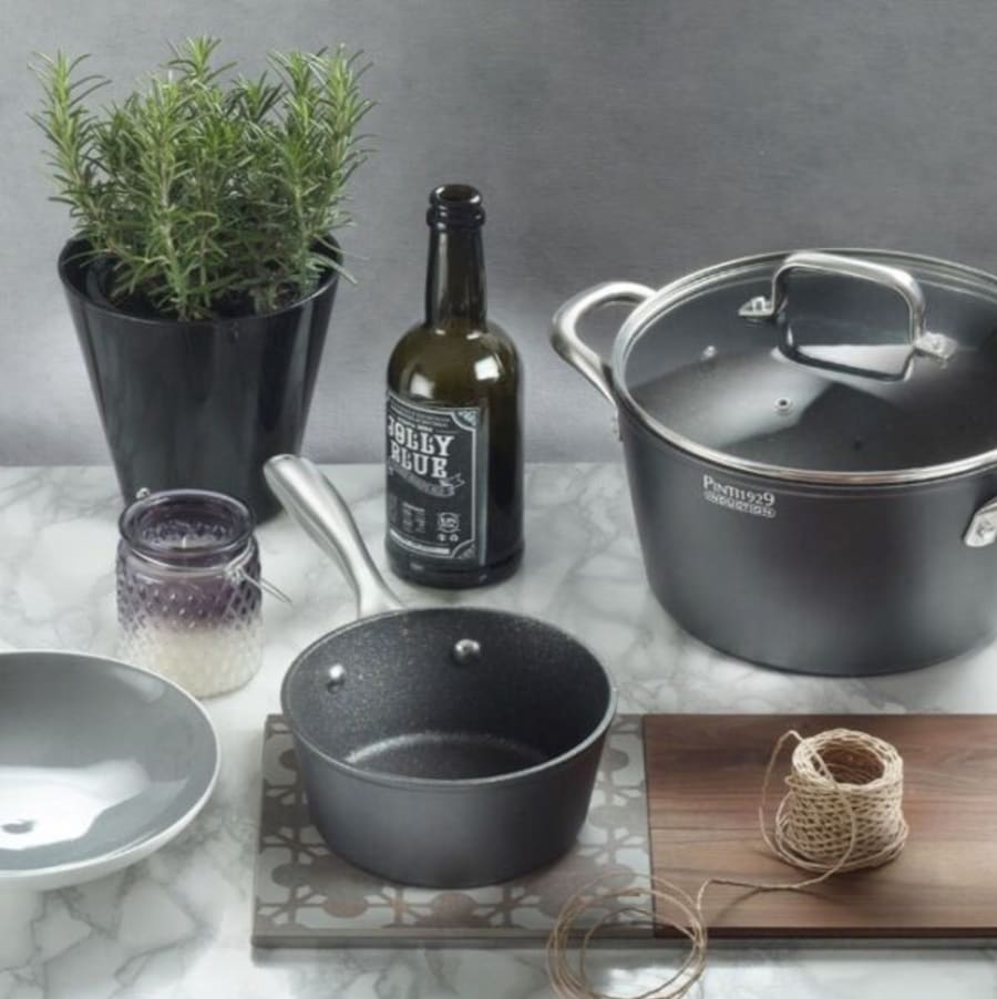 Skaftpottur Stone black non stick – 16 cm